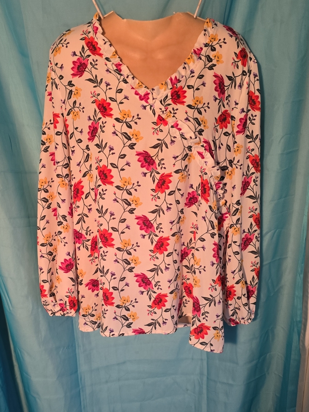 Old Navy Floral Ruffle Trim Long Sleeve Blouse Ivory XL